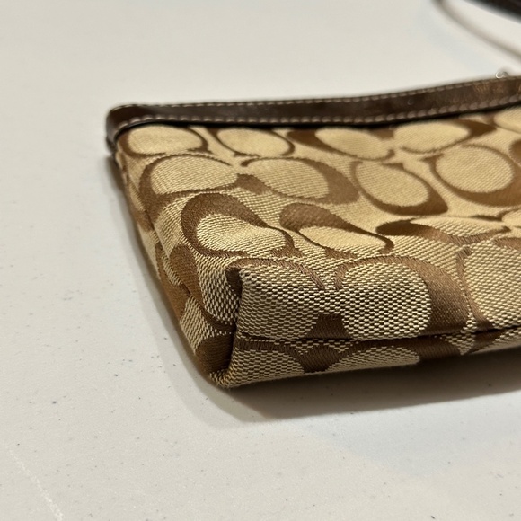 COACH Wristlet Brown Small Purse Signature Jacquard Pleated Monogram - Picture 8 of 14